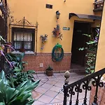 Apartamento Tranquilo E Ideal Para Parejas, Con Bonitas Vistas De Toledo Y Fantastica Ubicacion
